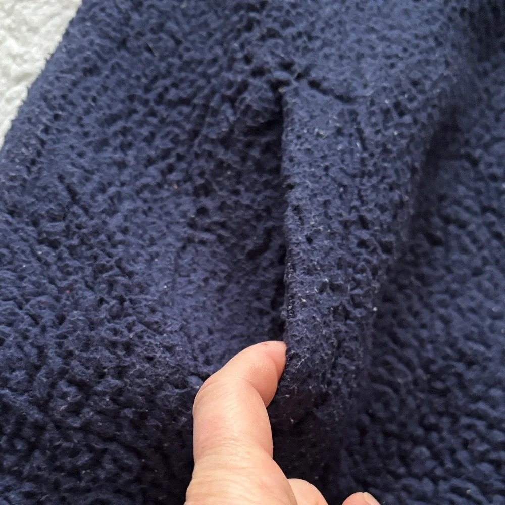 Navy Quilted Women's Vest - Picture 9 of 10